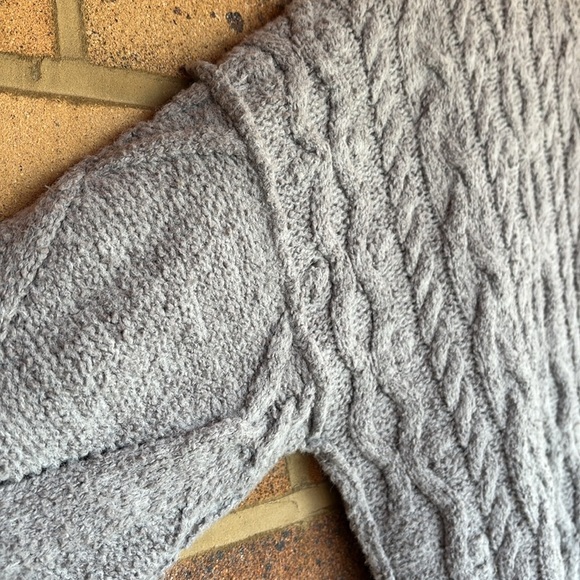 Free People Olympia Oversized cotton blend Tunic Cable Knit Sweater Mint Accents - Picture 6 of 10